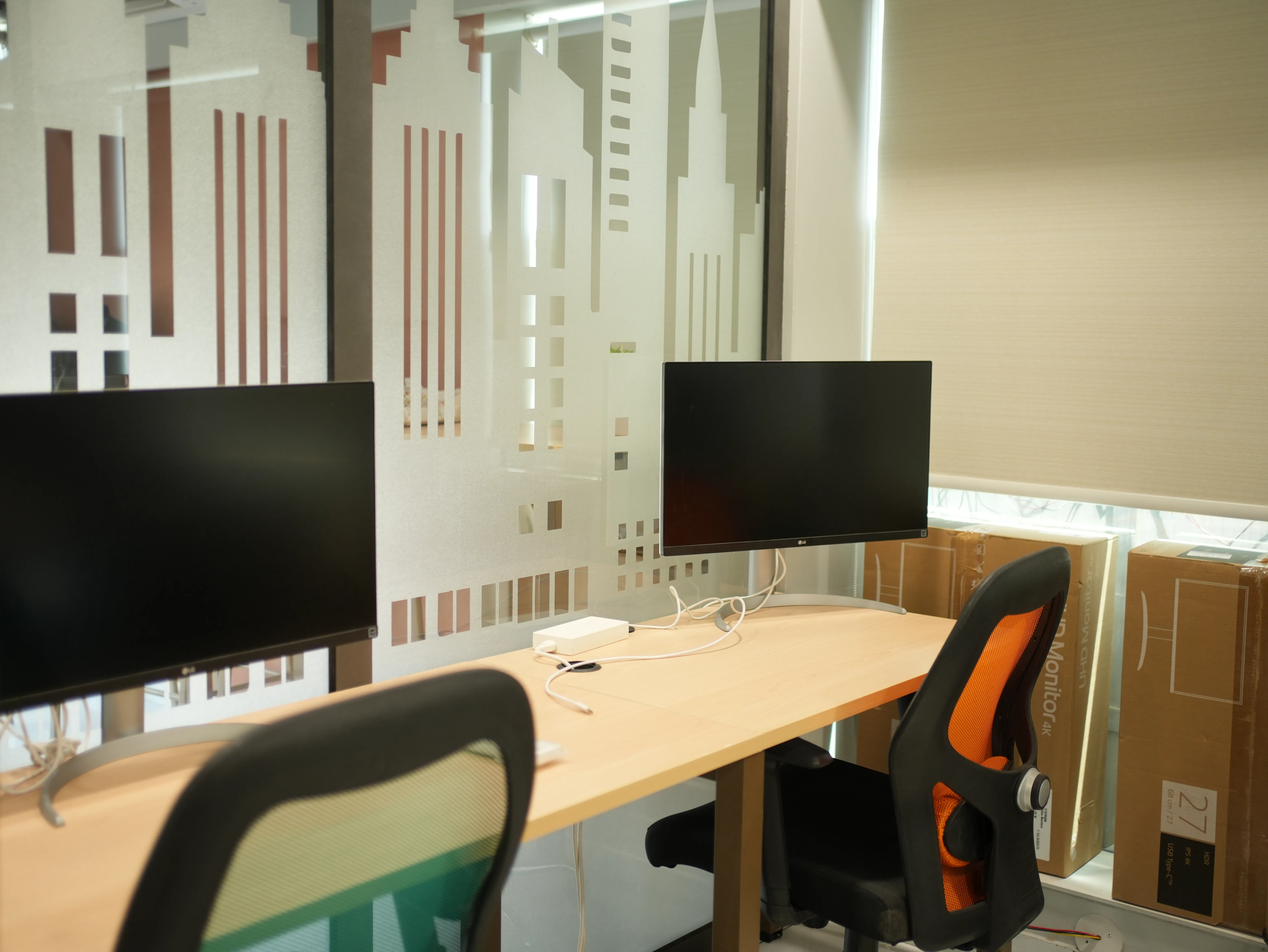 Private cabin with monitors at Creware Vaishali Nagar